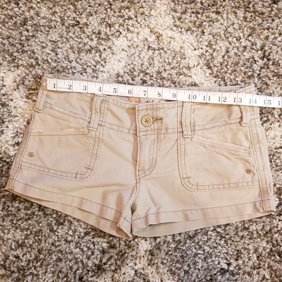 Hollister Shorts - Picture 6 of 7